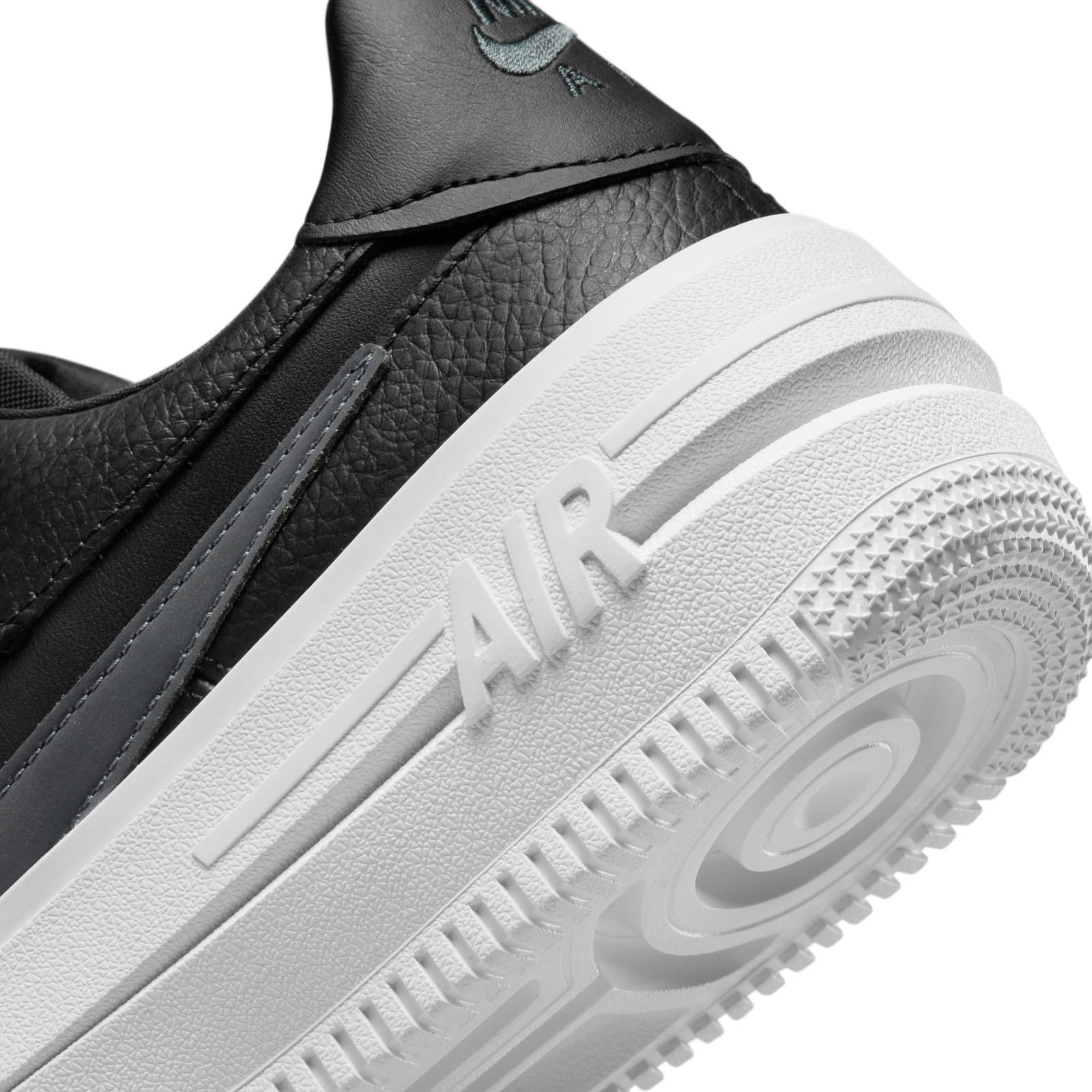 Nike Air Force Kadın Platform Spor Ayakkabı DJ9946-001 Siyah-Beyaz